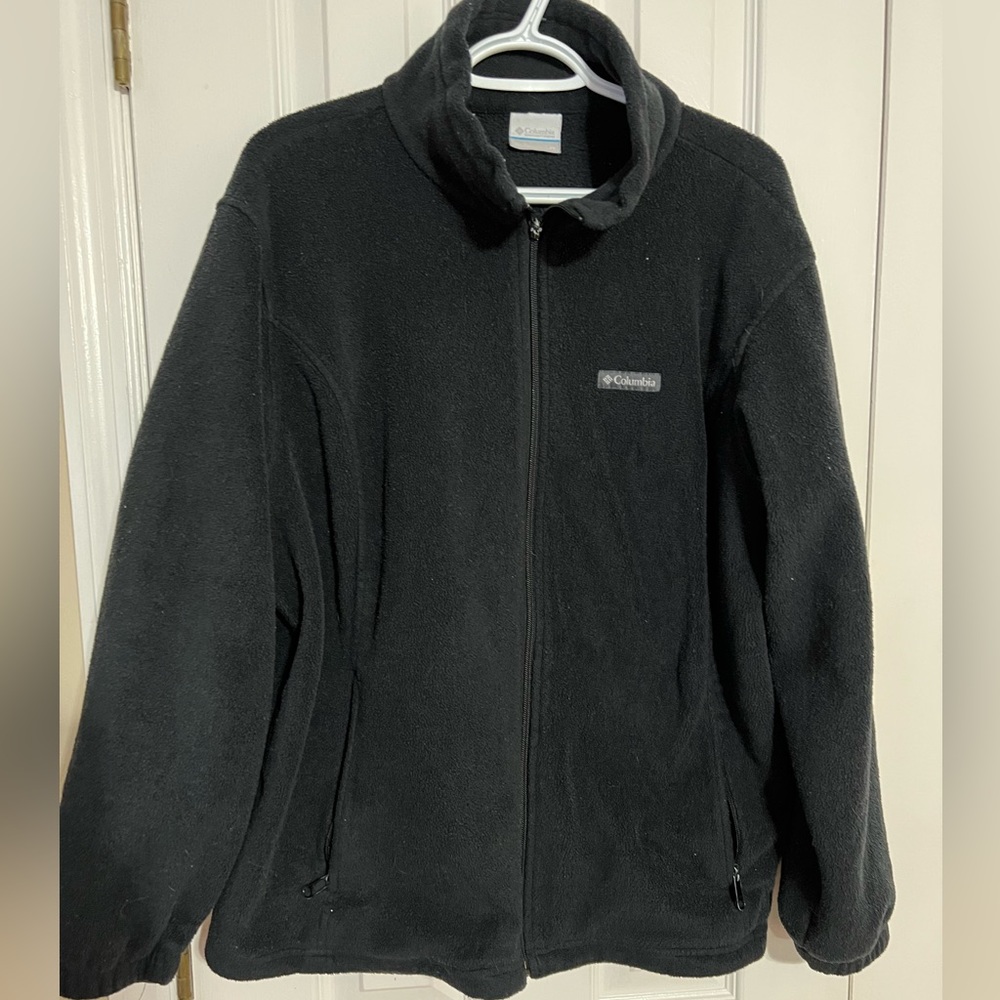 Womens Columbia fleece jacket